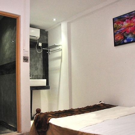 Sun Up Hotel Katunayaka Dış mekan fotoğraf